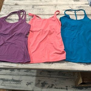 Montiel workout tops
